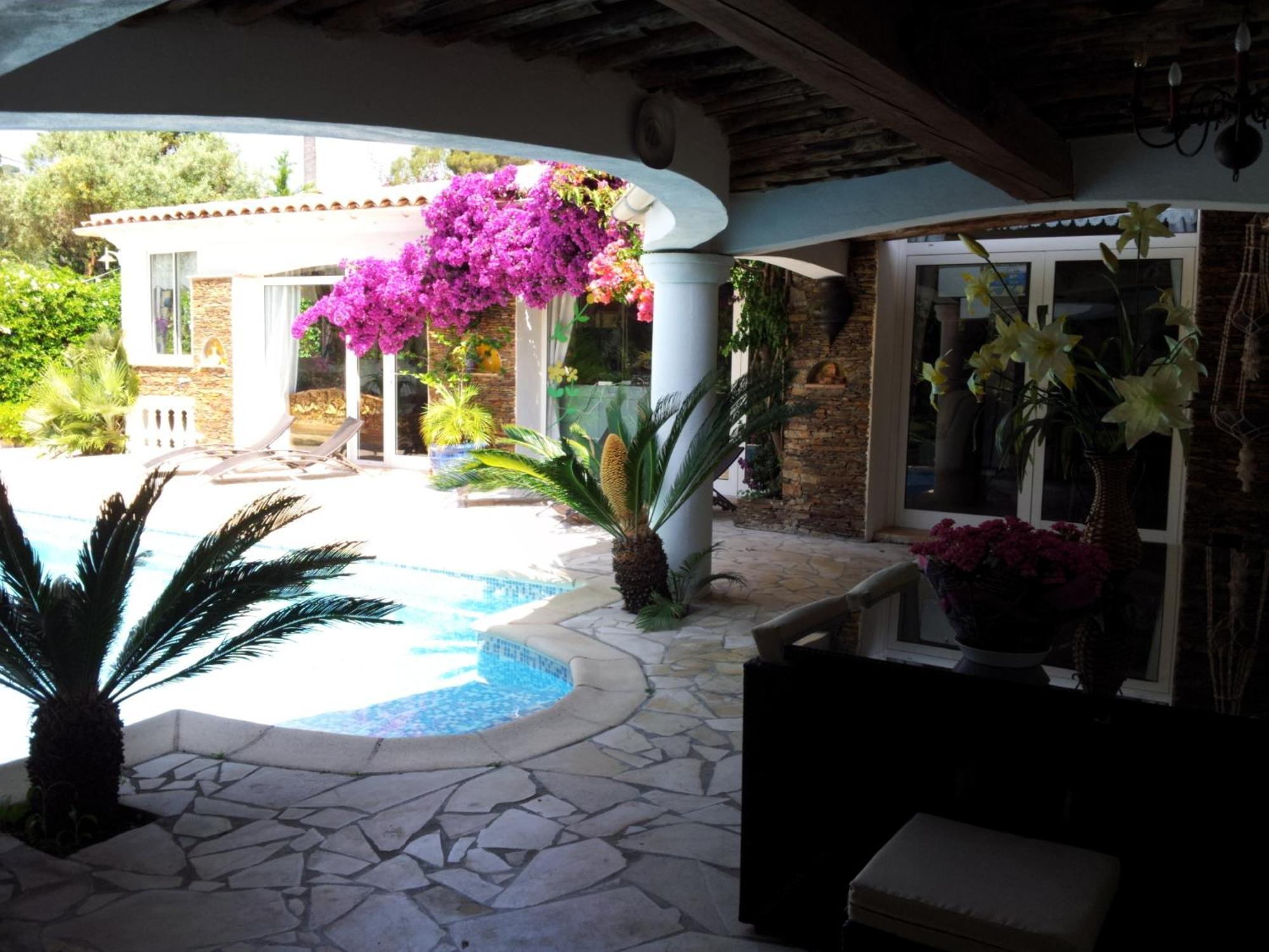 Villa Provencale A Sainte Maxime, Golf De Saint Tropez ภายนอก รูปภาพ